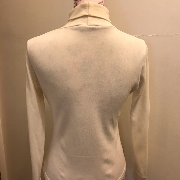 Top - Picture 3 of 4